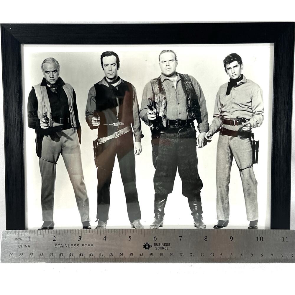 Vintage Bonanza Cast Framed Black & White Photo Lorne Greene Michael Landon 10x8 - Picture 3 of 5